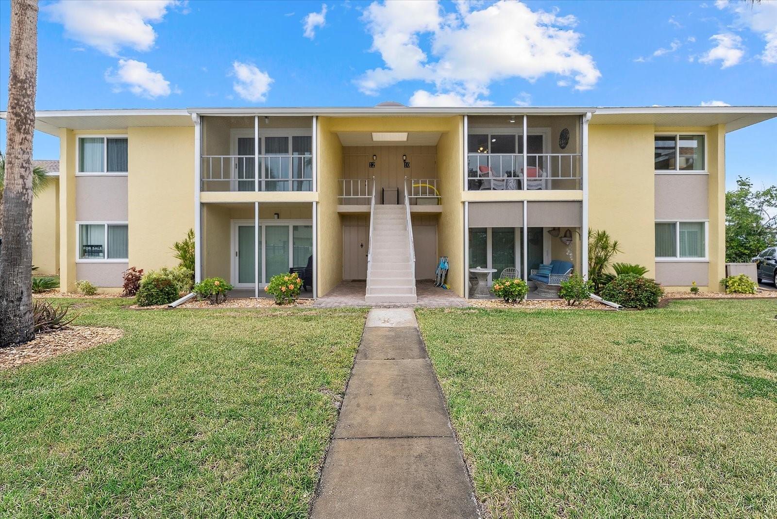 LYONS COVE - Residential