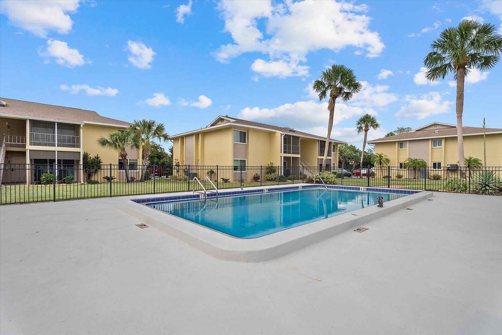 LYONS COVE - Residential