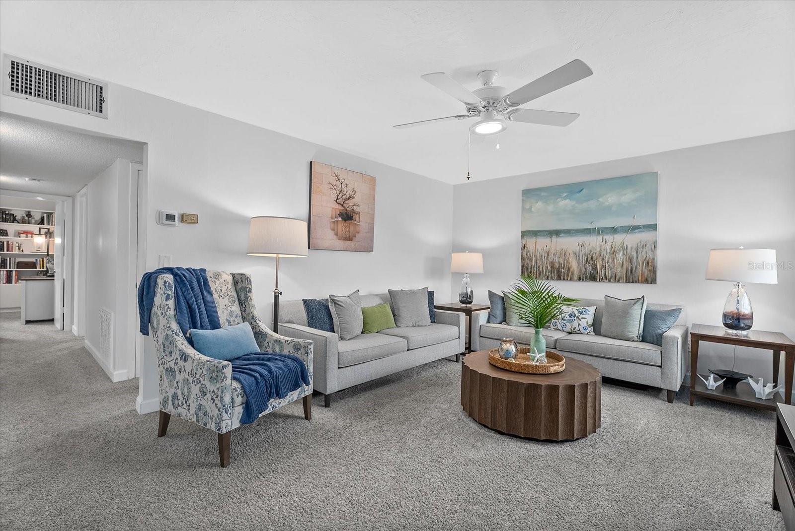 LYONS COVE - Residential