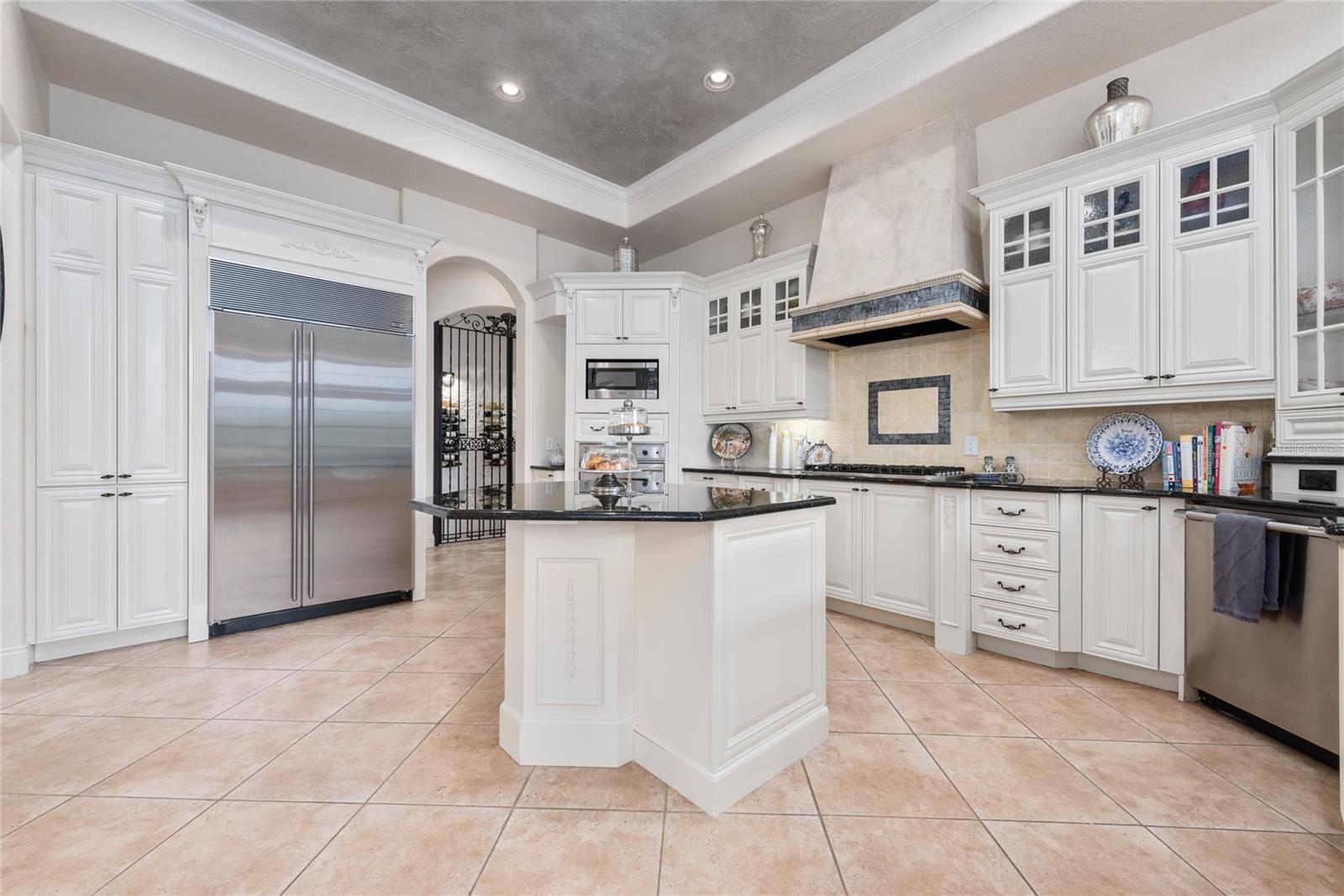 KEENES POINTE - Residential