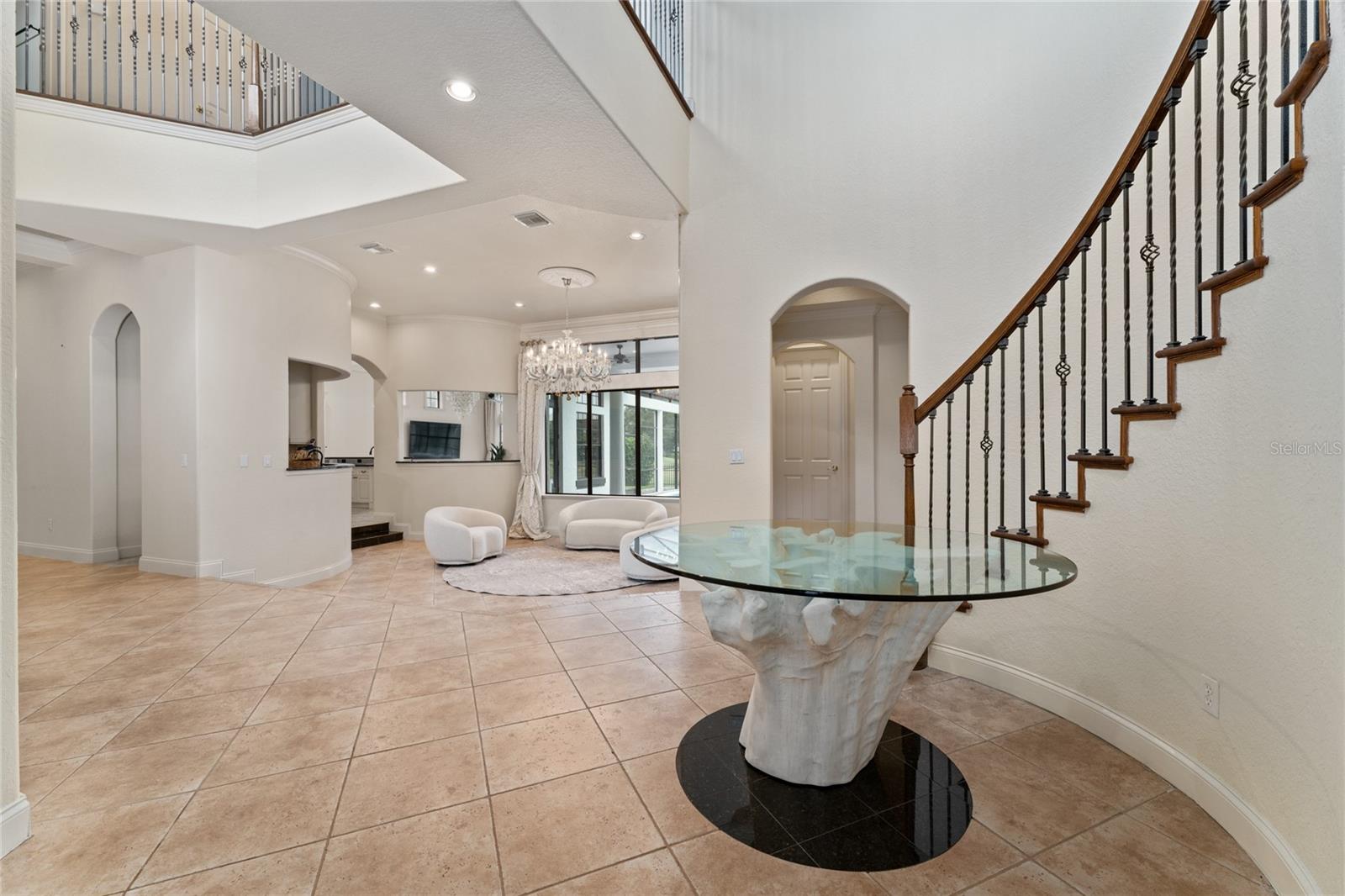 KEENES POINTE - Residential