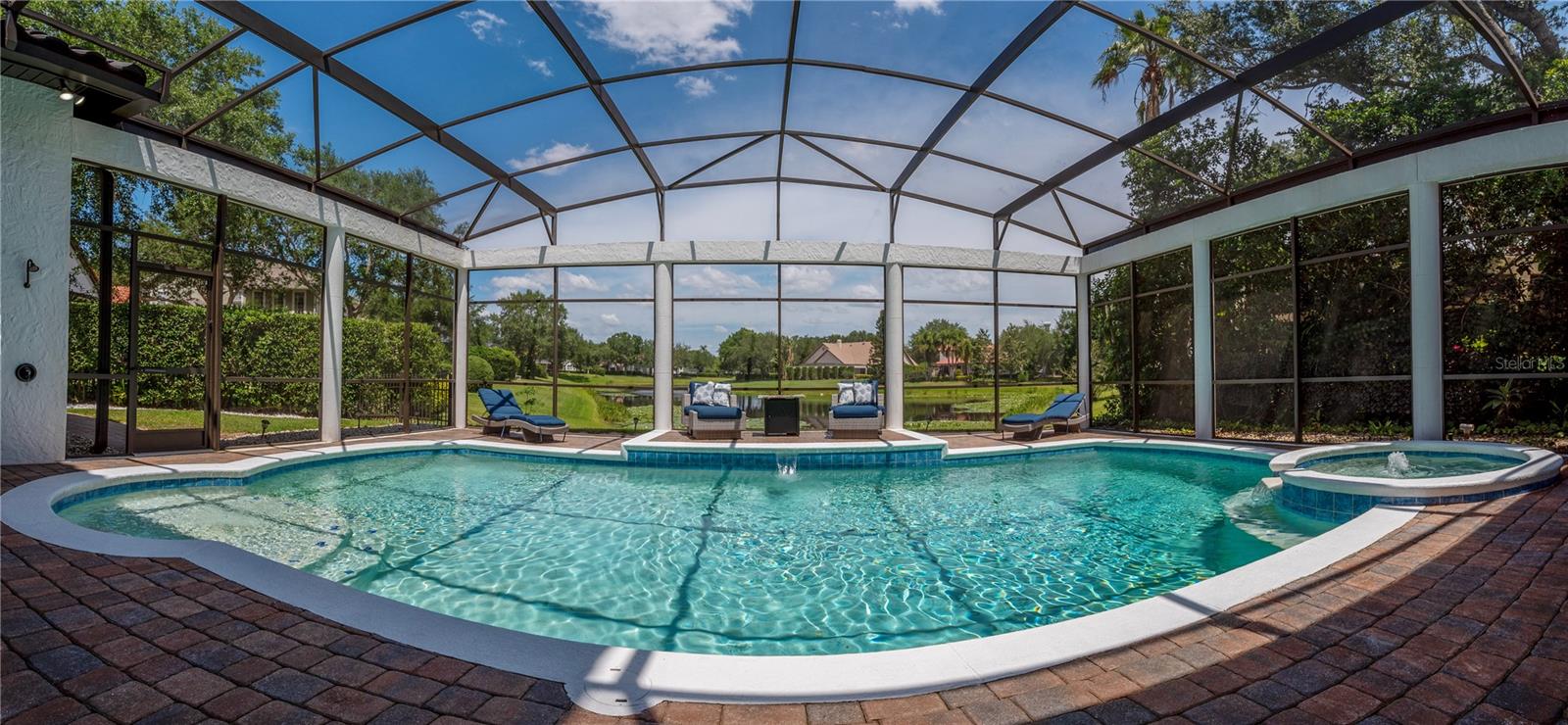 KEENES POINTE - Residential