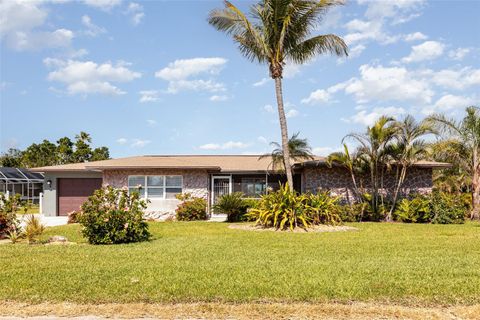 Photo of 4 Oakland Hills Court, Rotonda West, FL 33947 (MLS # TB8363234)