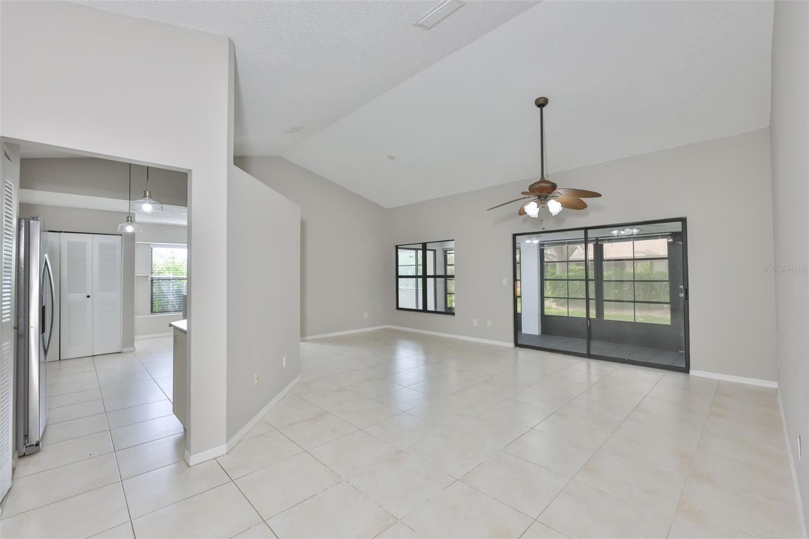 LANCASTER IV CONDO PH - Residential