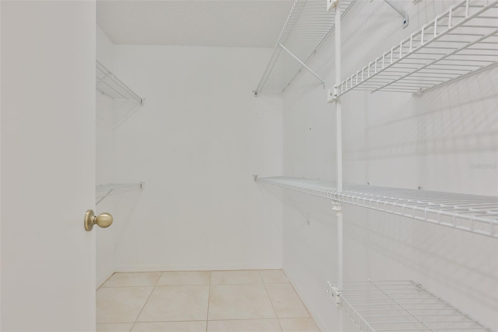 LANCASTER IV CONDO PH - Residential
