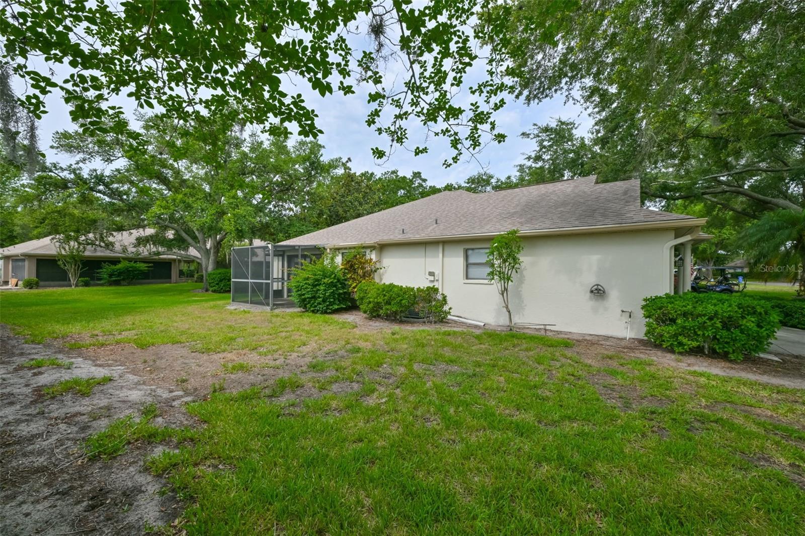LANCASTER IV CONDO PH - Residential