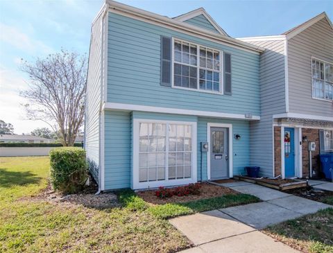 Photo of 16139 Rambling Vine Drive E, Tampa, FL 33624 (MLS # TB8453367)