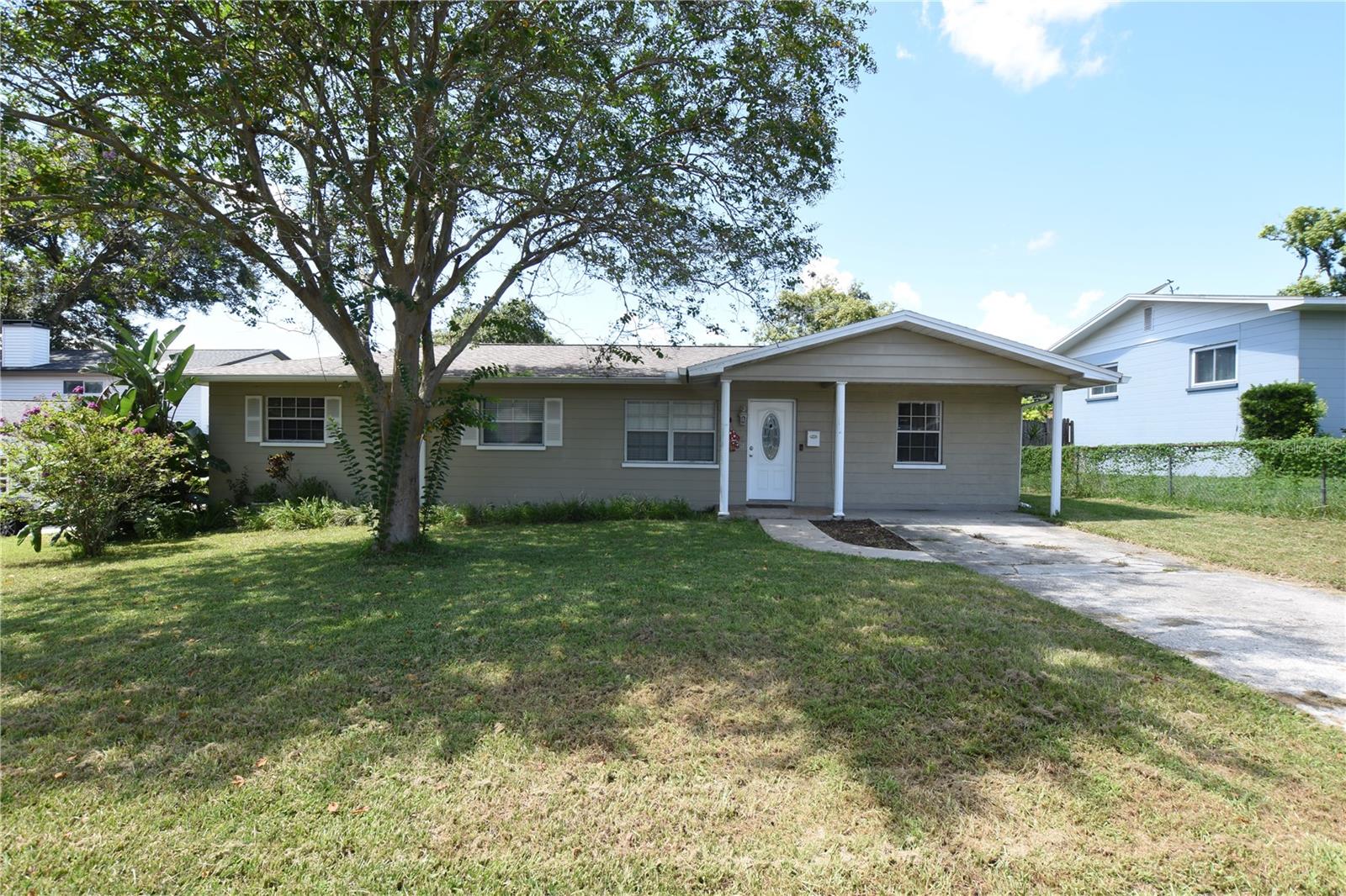 GLENDALE MANOR - Residential Lease