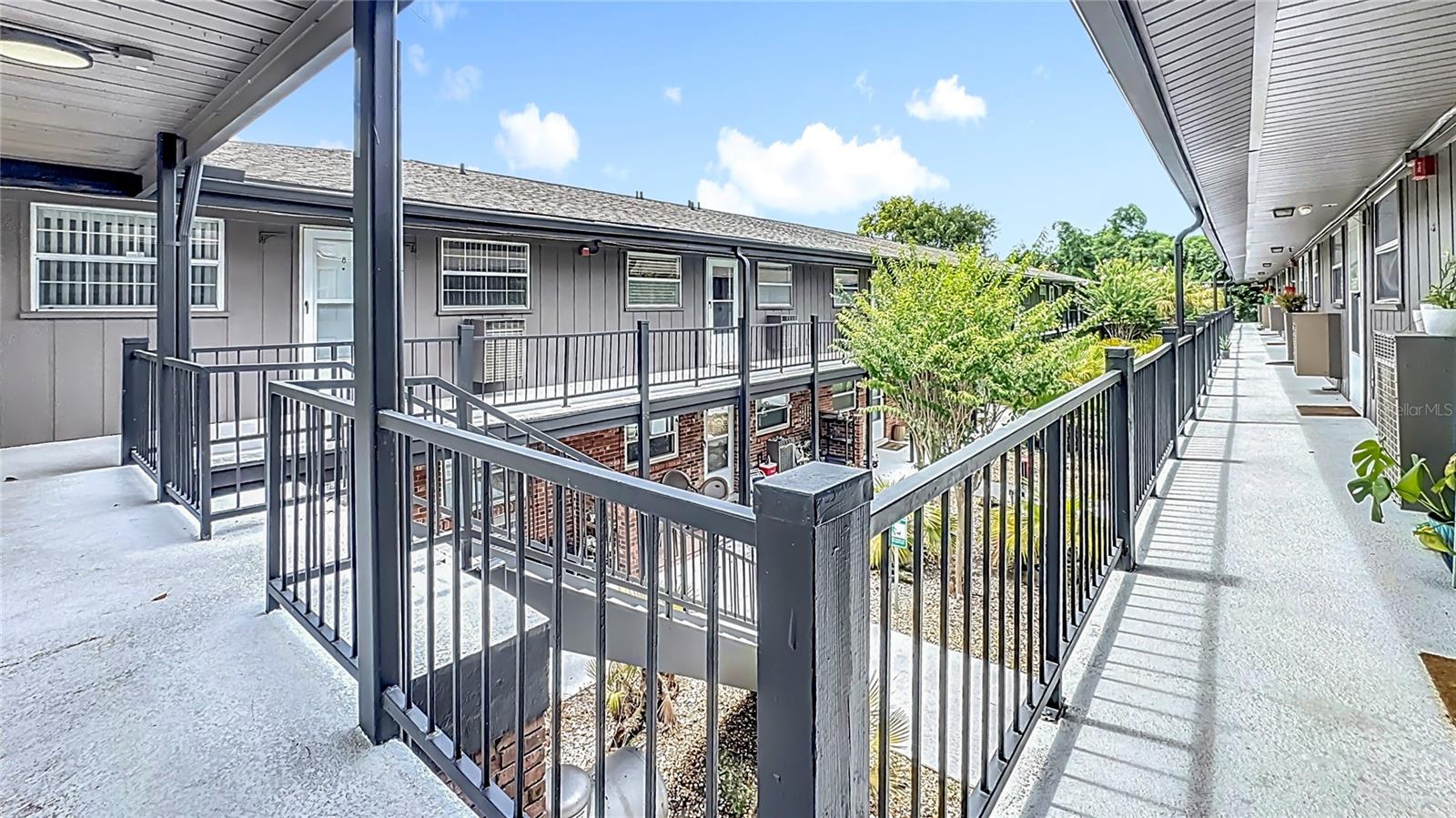 Imagine living in this completely renovated two-bedroom, one-bathroom second-floor condominium unit near downtown Winter Park at Aragon Condos. This intimate, two-building, two-story condominium community comprises just twenty-eight units focused around a central courtyard.
Features include:
• Recently remodeled kitchen including all cabinetry, countertops, marble tile backsplash, fixtures, and appliances;
• Recently remodeled bathroom including all tile, flooring, cabinetry, and fixtures;
• In-unit stacked washer and dryer;
• Hardwood-look laminate flooring throughout;
• Community Pool;
• Community Bicycle Room;
• Assigned Parking Spaces;
• Guest Parking.
You will be just a short distance from Foxtail Coffee, Croissant Gourmet, and numerous other restaurants on Orange Avenue, as well as the Publix grocery store in the Hollieanna Shopping Center. It is also within a few minutes' ride to Park Avenue's restaurants and boutiques, Hannibal Square, Winter Park Village, Trader Joe's, and Whole Foods. Downtown Orlando is just a fifteen-minute ride away.
