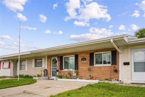 A home in PINELLAS PARK