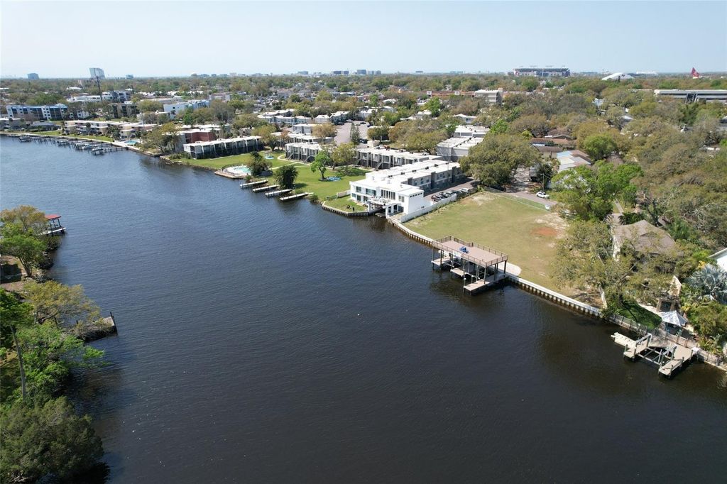 Photo of 4033 N River View Avenue, Tampa, FL 33607 (MLS # TB8357627)