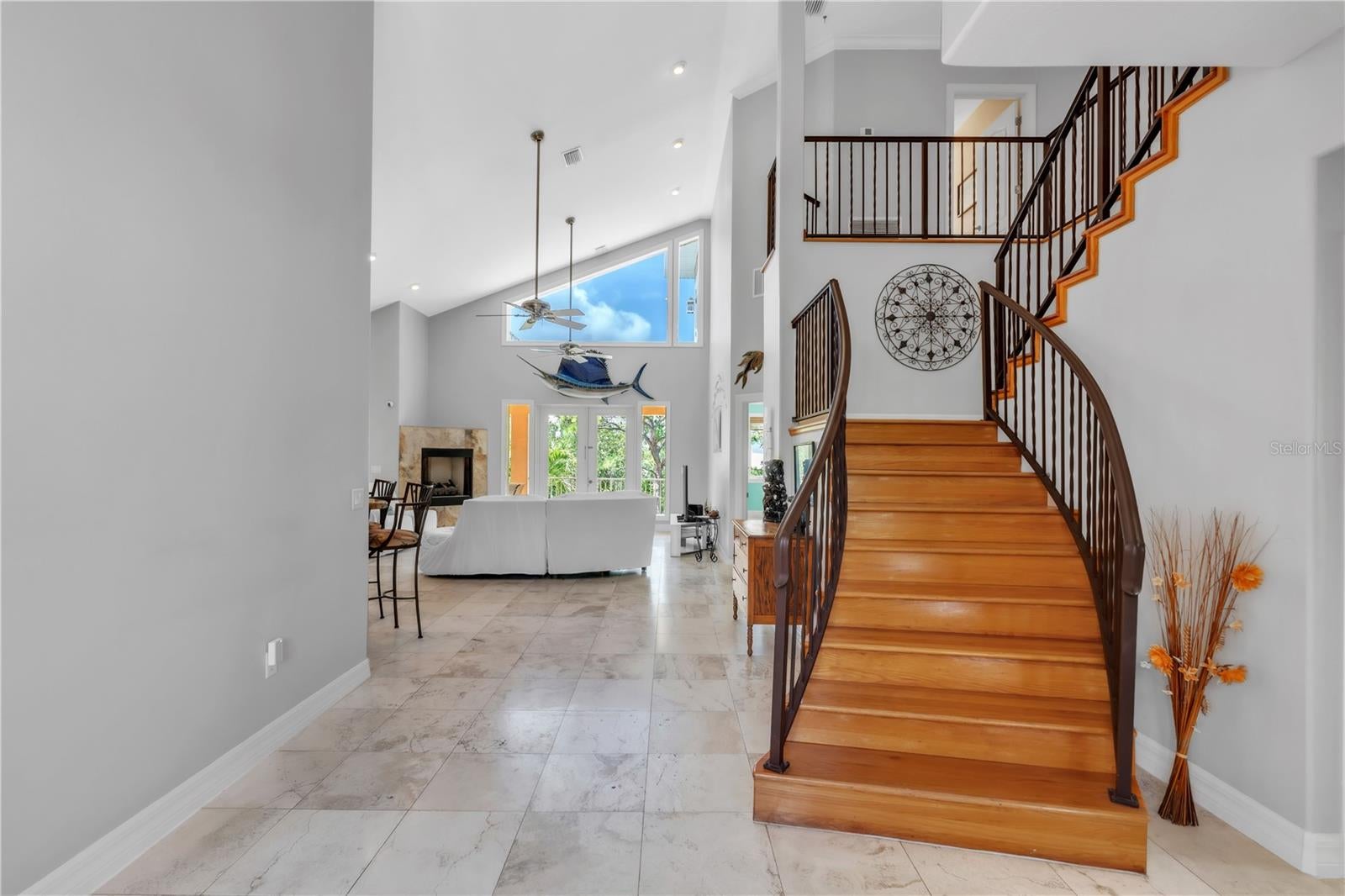 1508 BOWLEES COVE