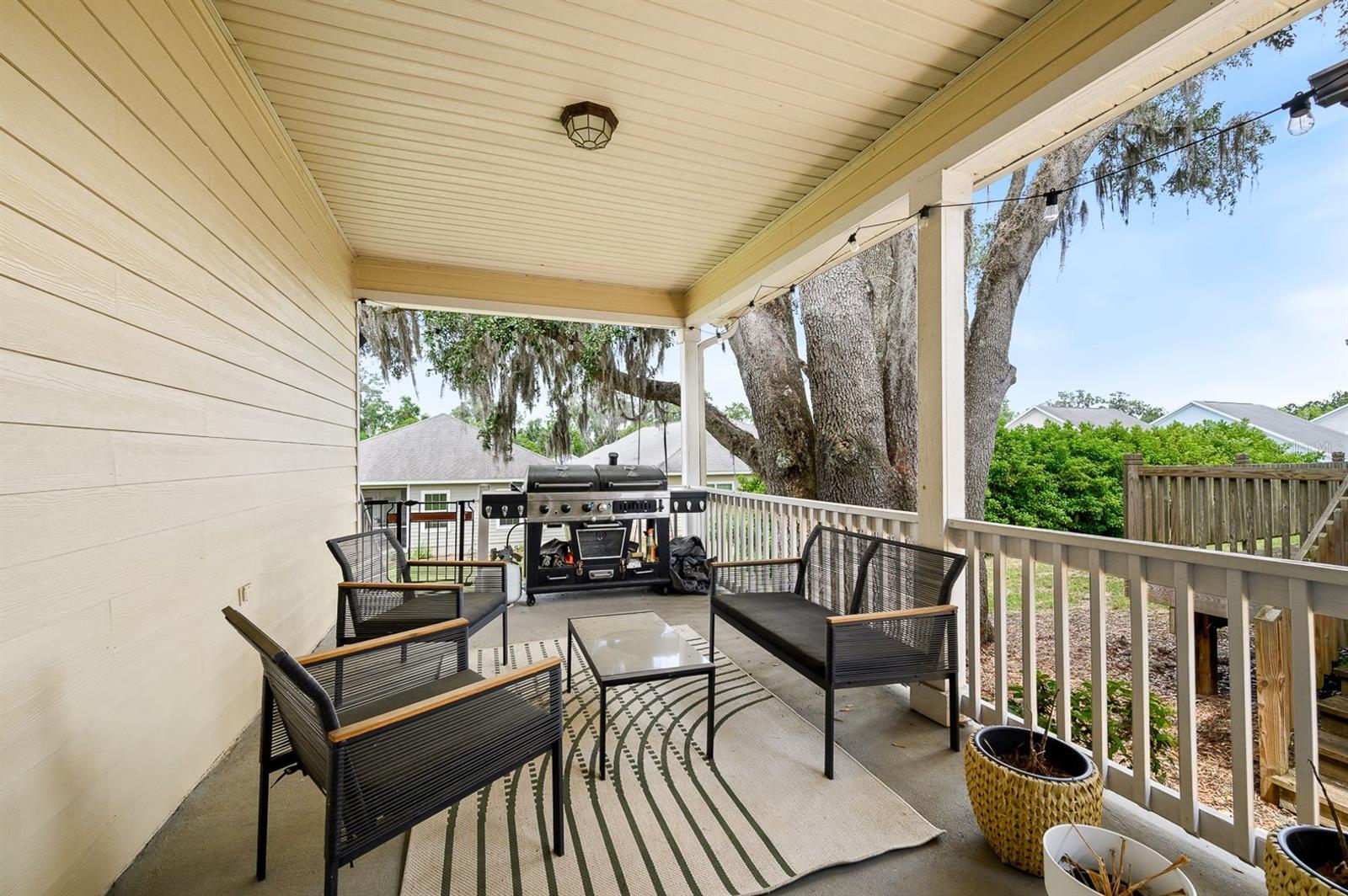 SOUTH POINTE PH 1 UNIT 5-B - Residential Lease