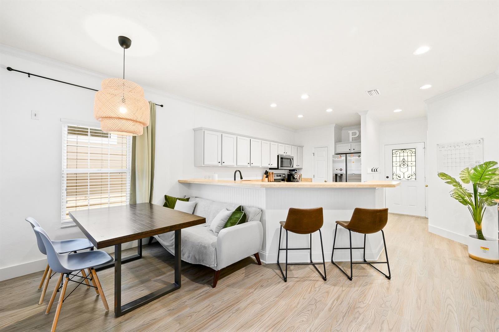 SOUTH POINTE PH 1 UNIT 5-B - Residential Lease