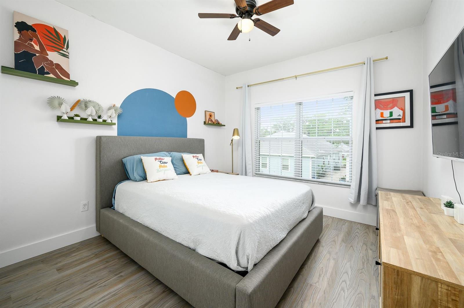 SOUTH POINTE PH 1 UNIT 5-B - Residential Lease