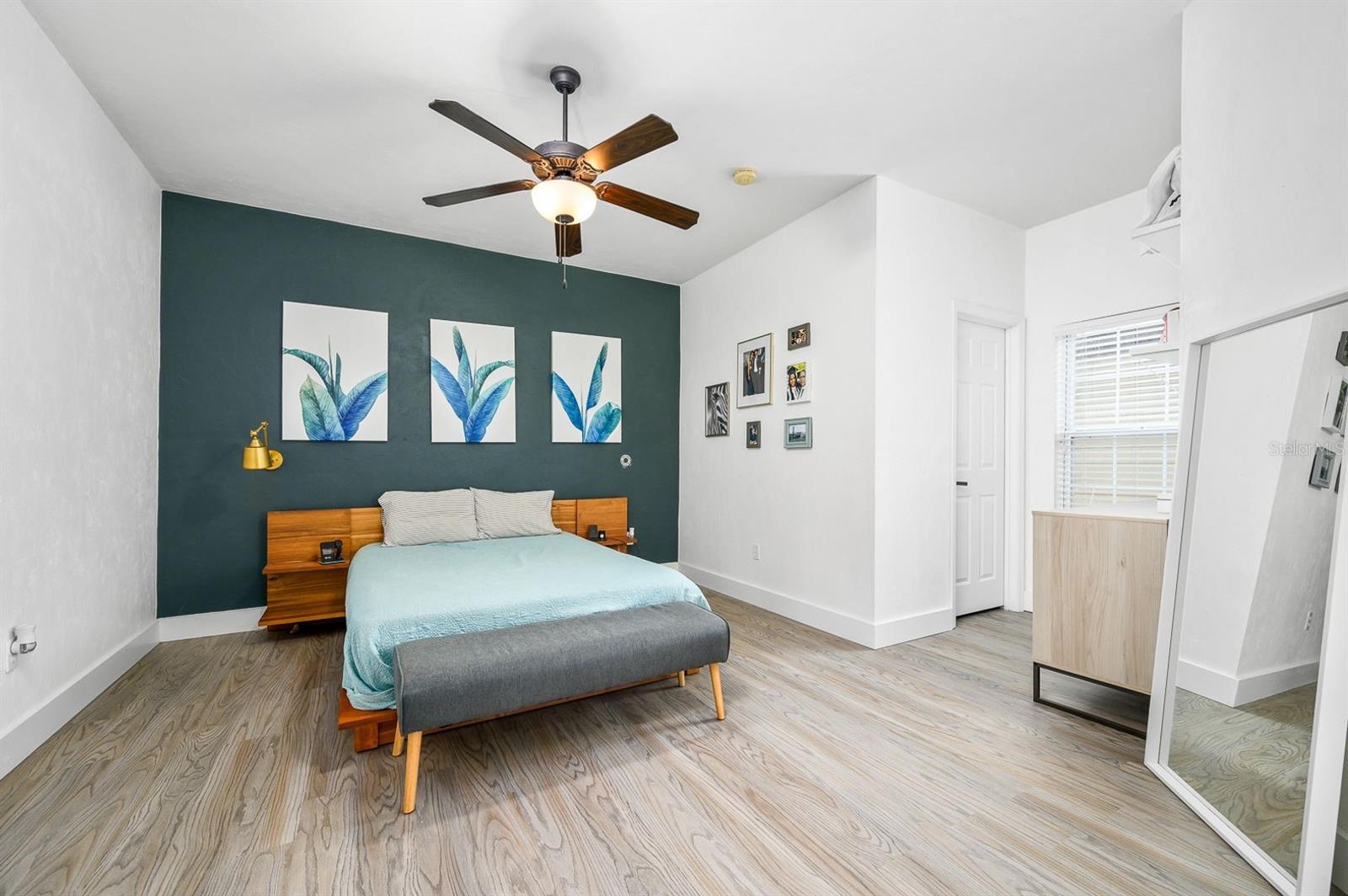 SOUTH POINTE PH 1 UNIT 5-B - Residential Lease