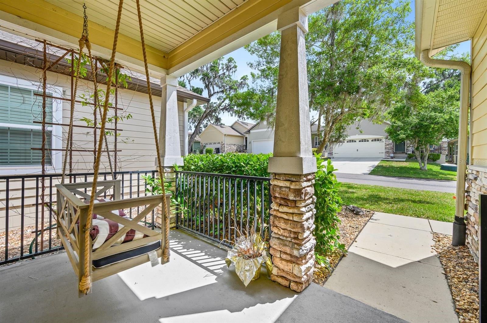 SOUTH POINTE PH 1 UNIT 5-B - Residential Lease