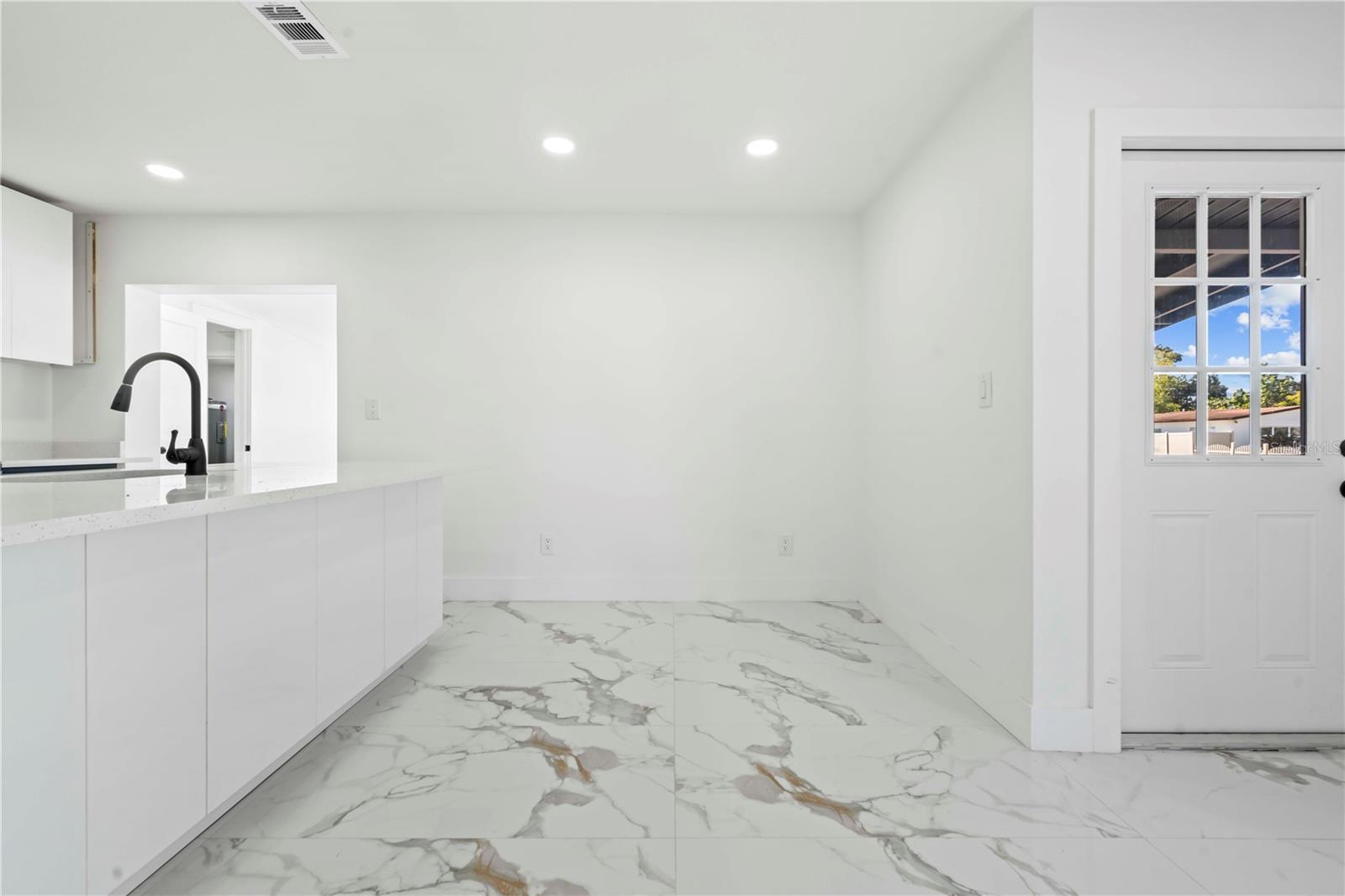 TOWNN COUNTRY PARK UN 05 - Residential