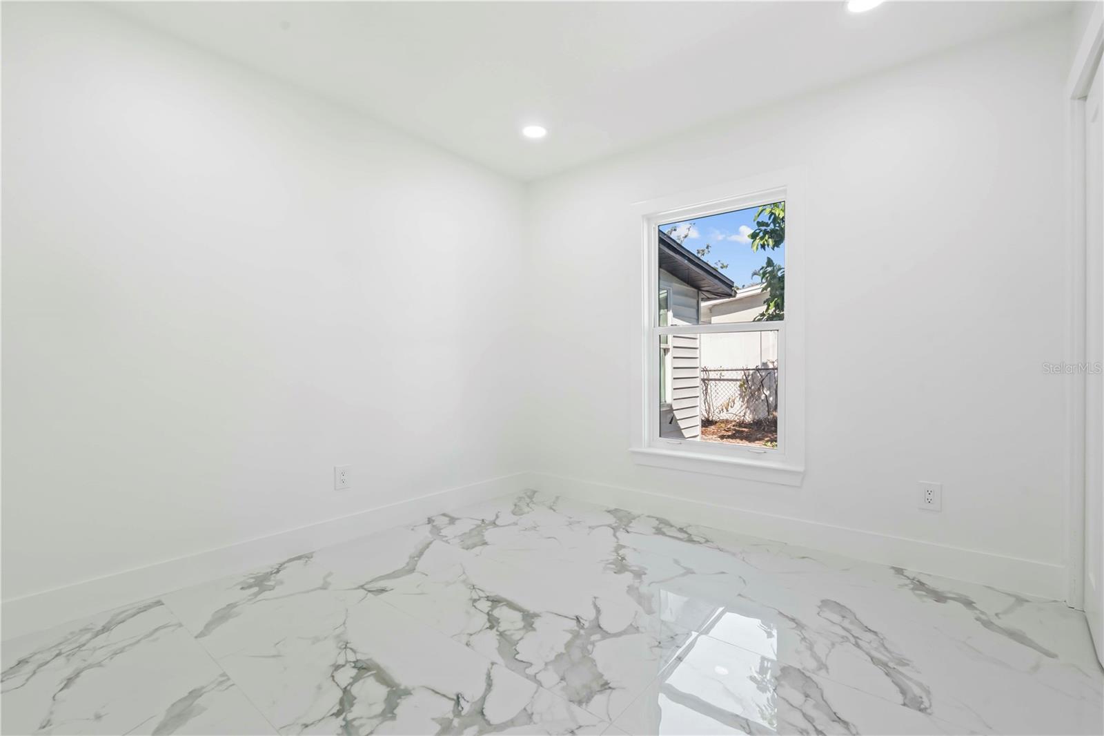 TOWNN COUNTRY PARK UN 05 - Residential