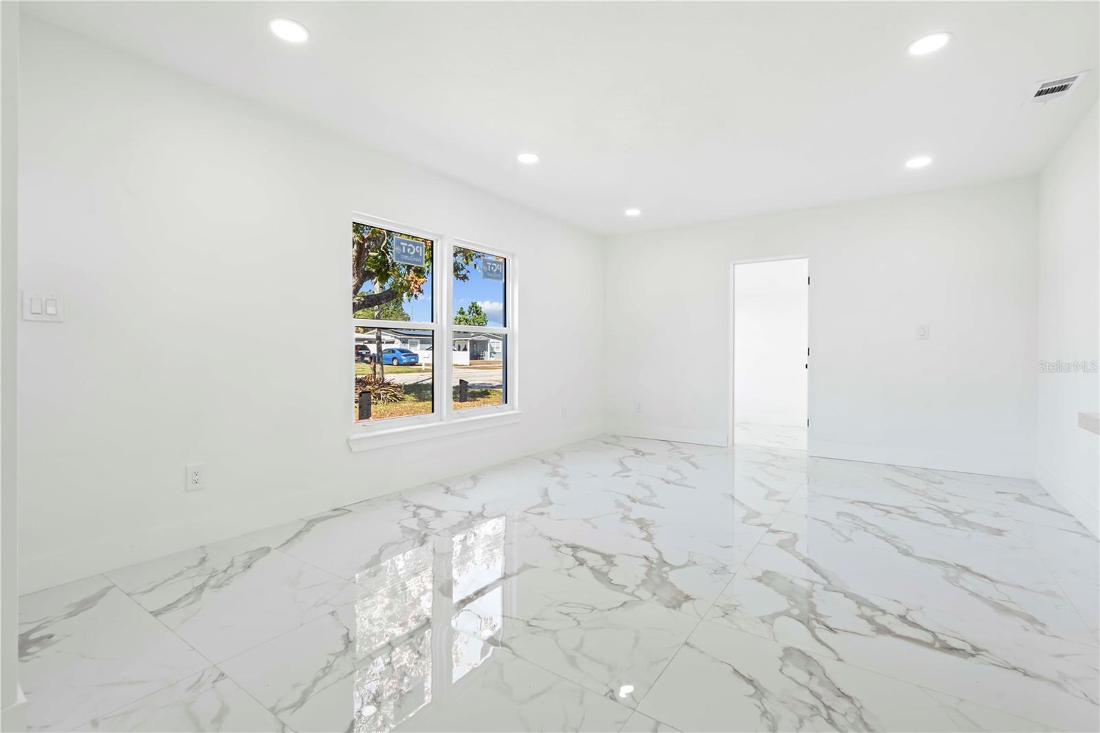 TOWNN COUNTRY PARK UN 05 - Residential