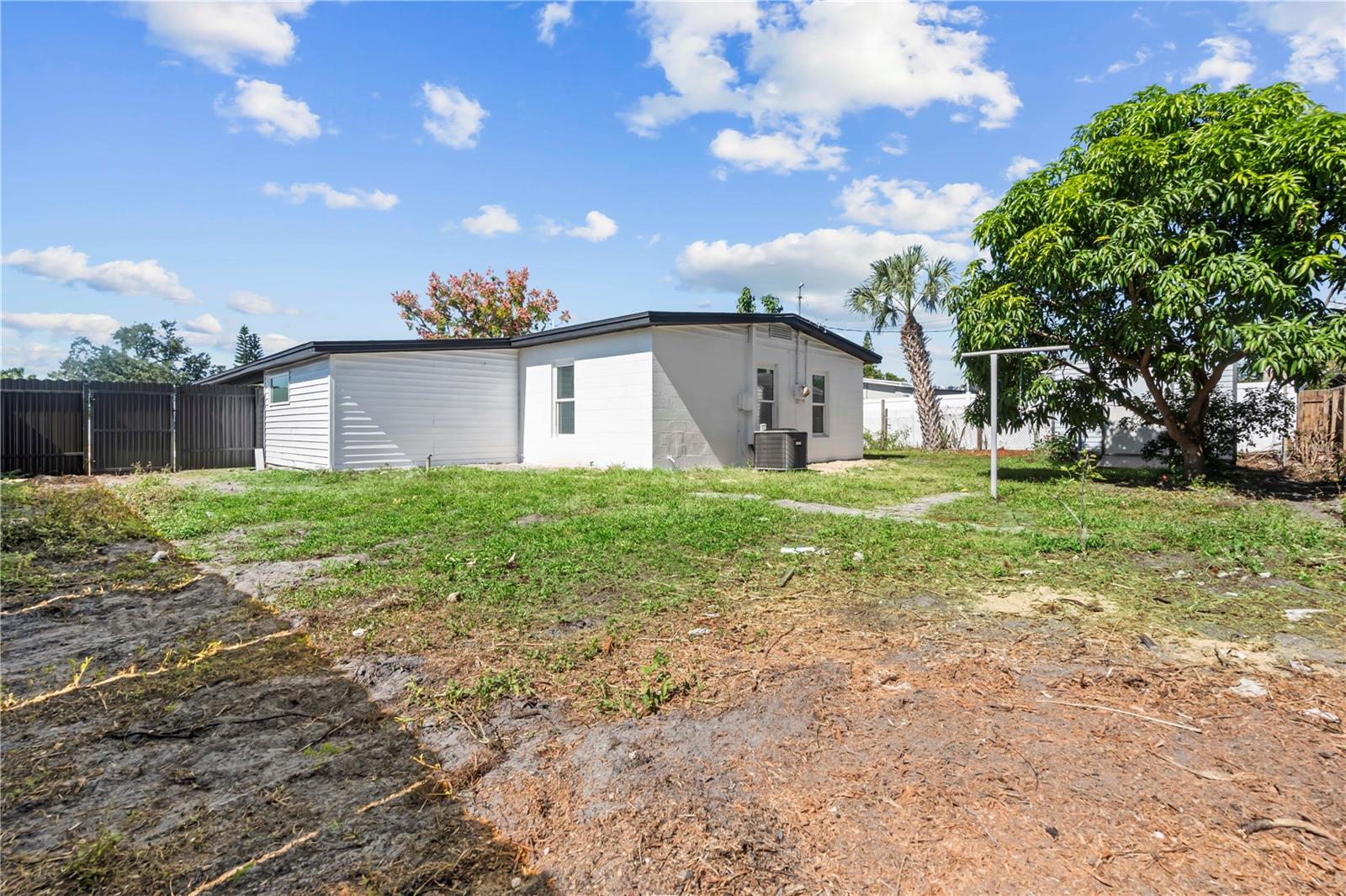 TOWNN COUNTRY PARK UN 05 - Residential