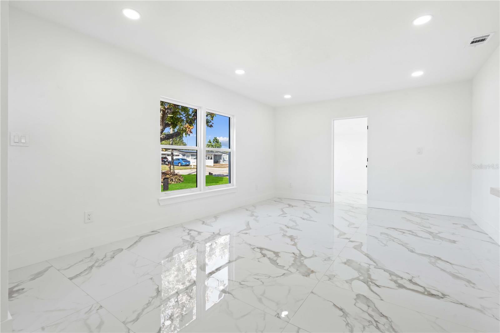 TOWNN COUNTRY PARK UN 05 - Residential