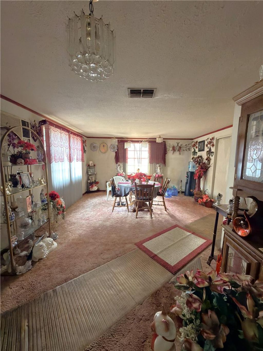 Photo of 911 W 5th Street, Lakeland, FL 33805 (MLS # L4961221)