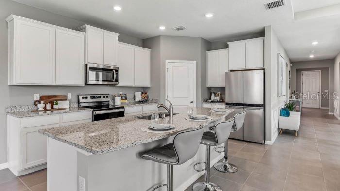 4306 HONEYBEE COURT