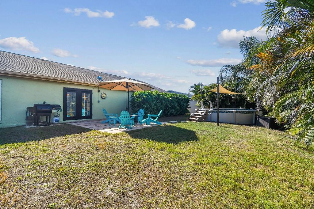 BEACON SQUARE - Residential