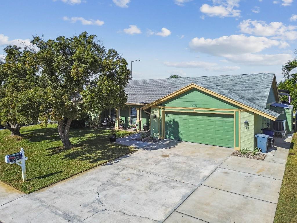 BEACON SQUARE - Residential