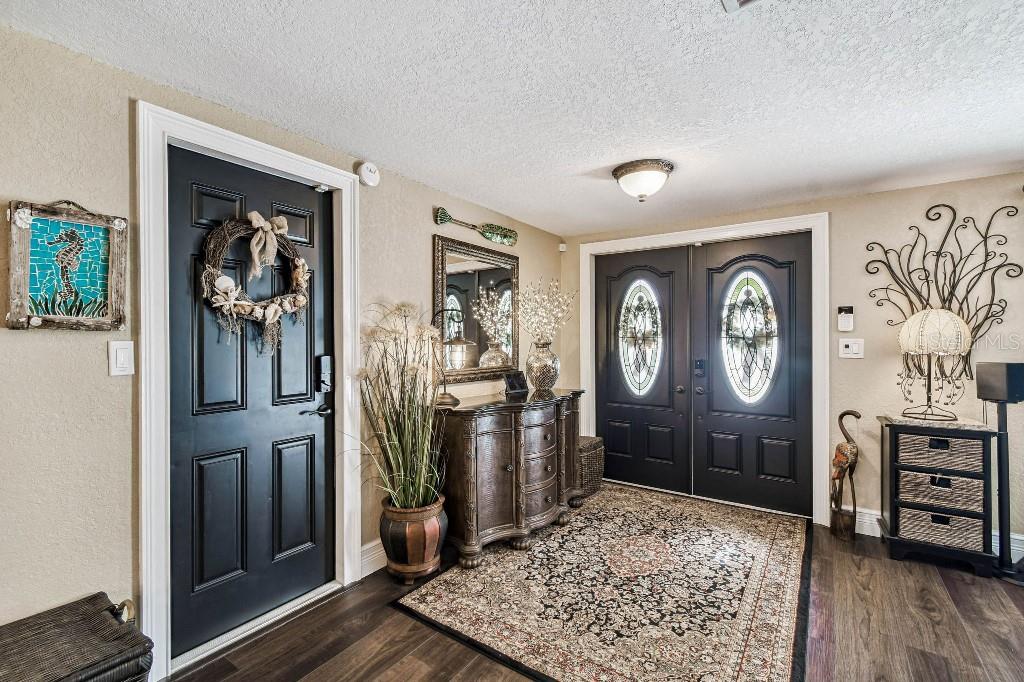 BEACON SQUARE - Residential