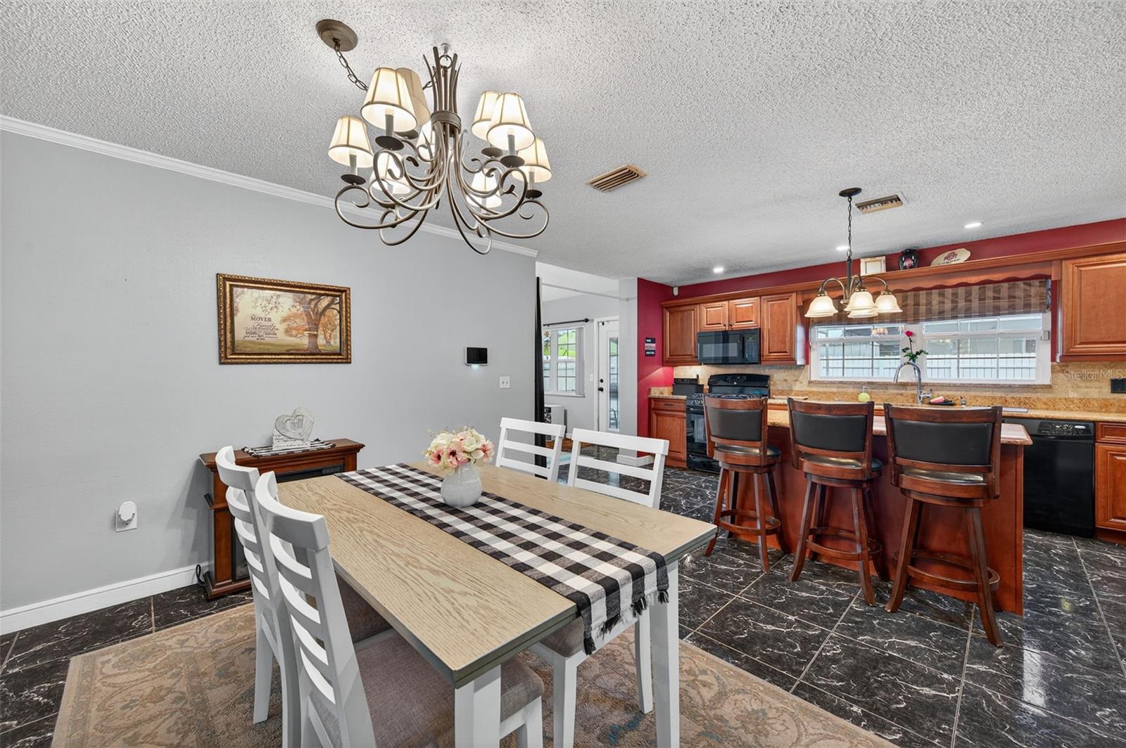 8514 HONEYBEE LANE