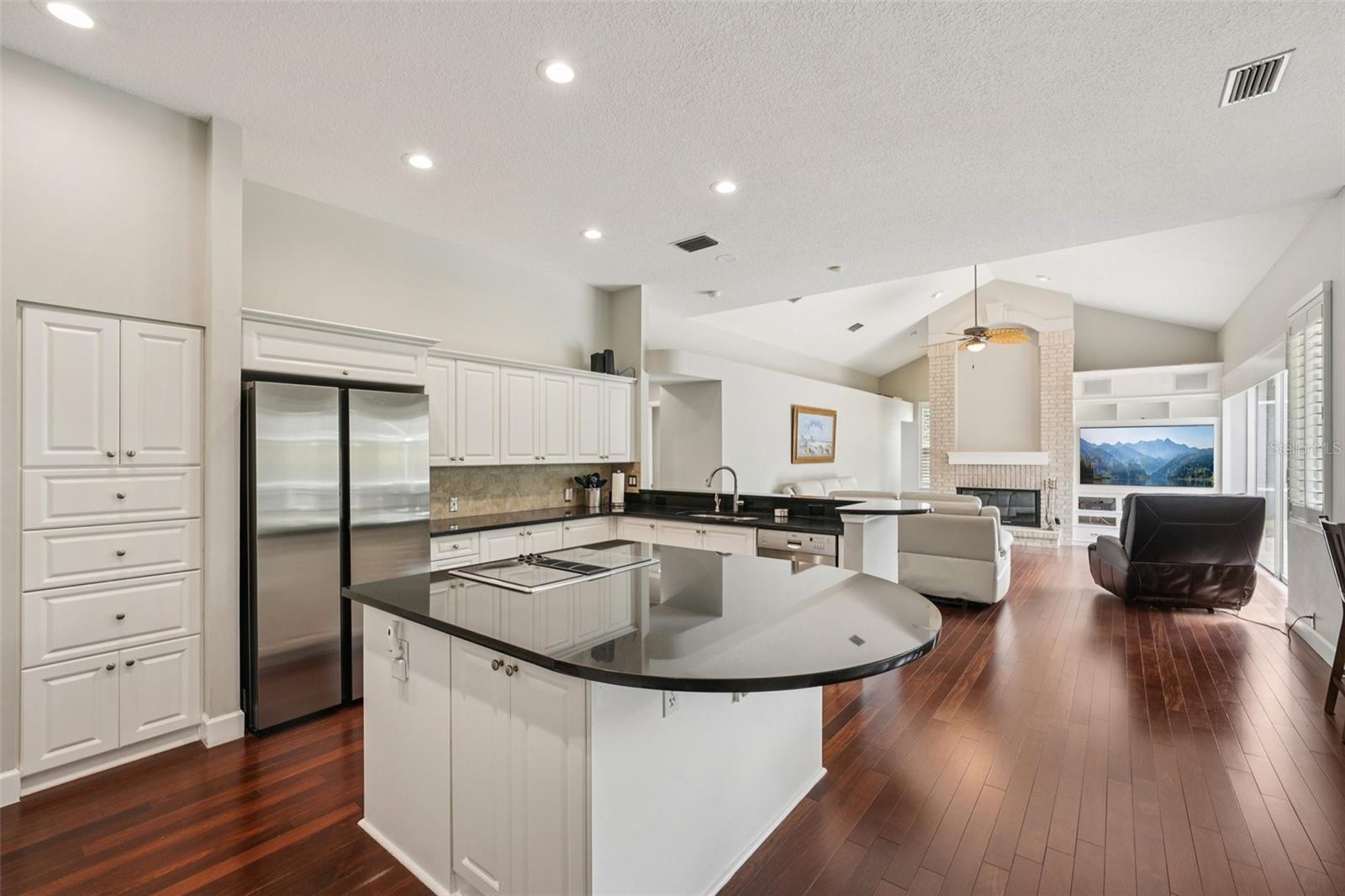 FALLBROOK PH 2 - Residential