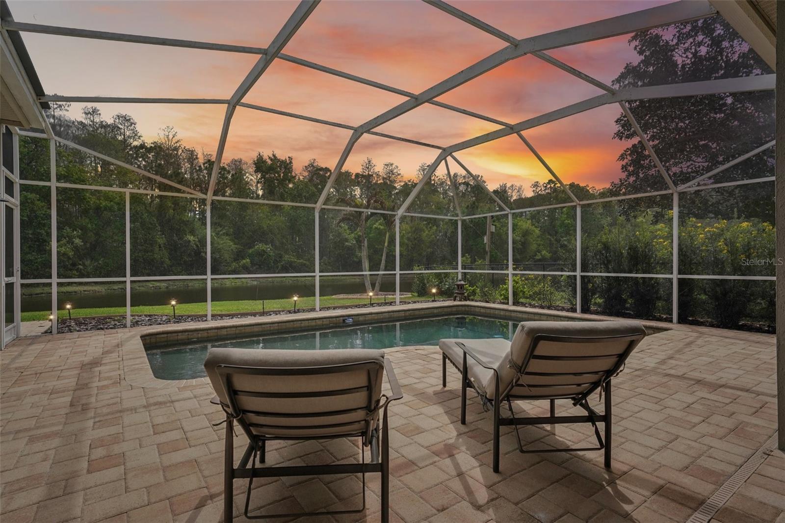 FALLBROOK PH 2 - Residential