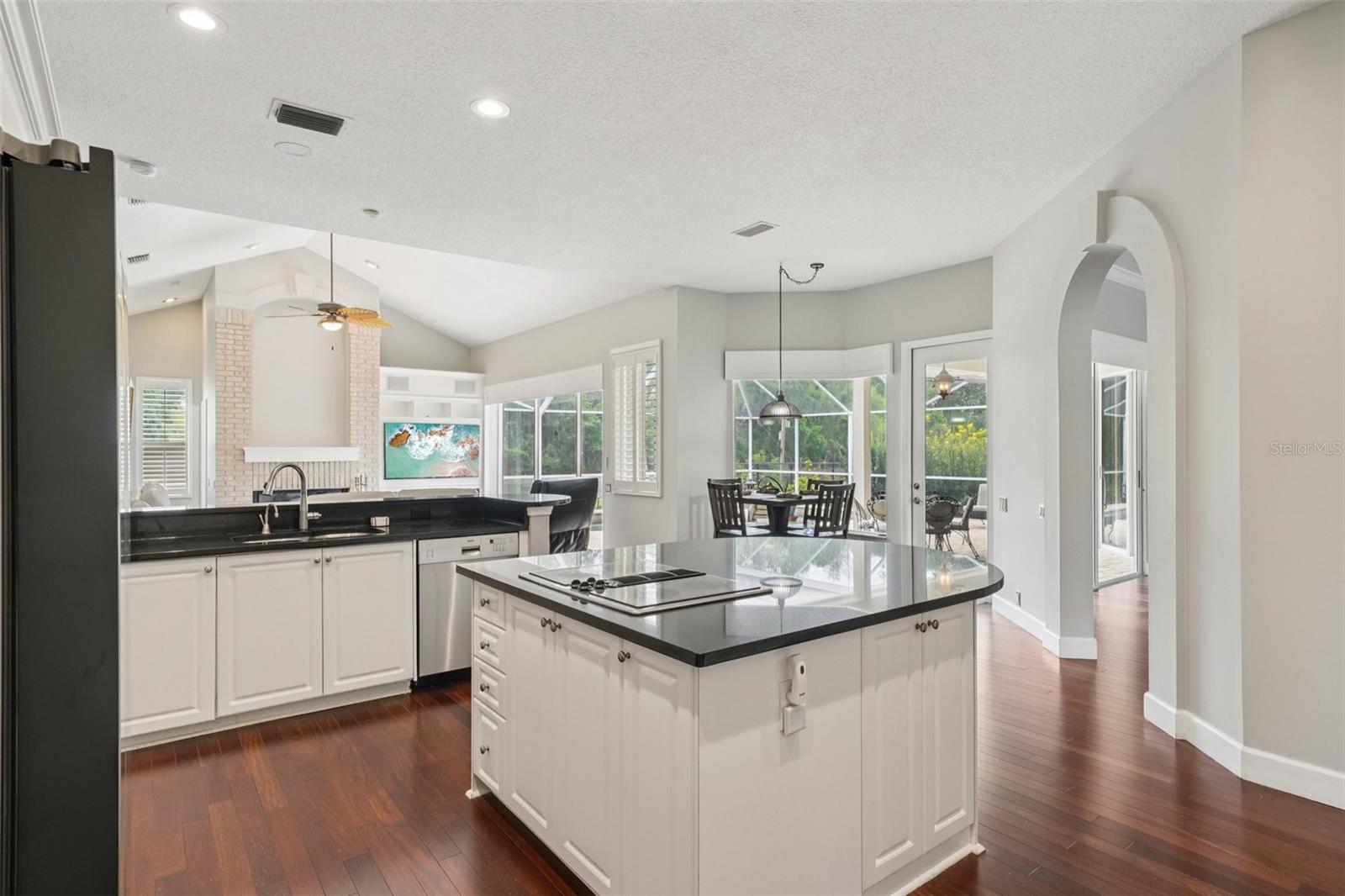 FALLBROOK PH 2 - Residential