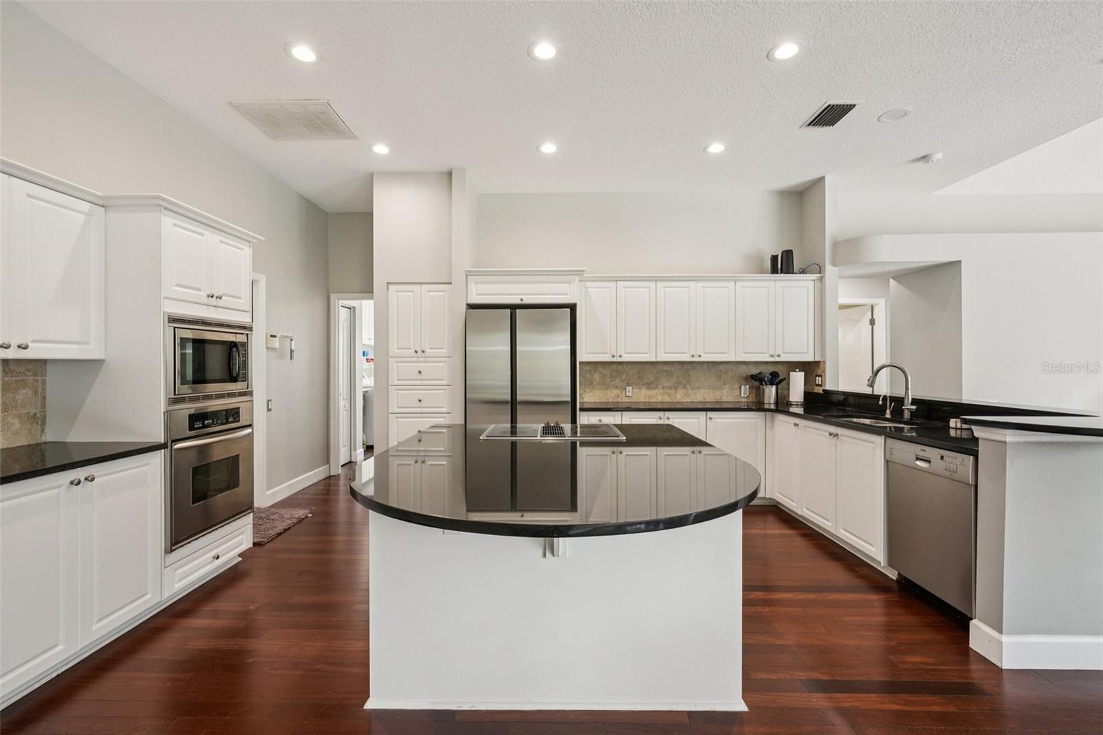 FALLBROOK PH 2 - Residential