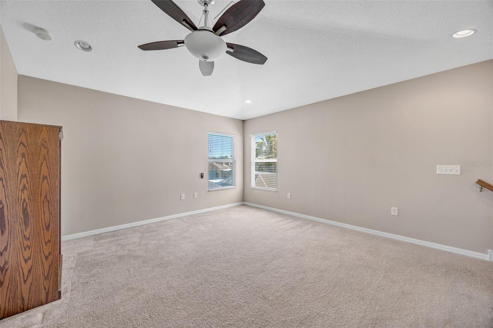 COUNTRY WALK INCREMENT F - - Residential