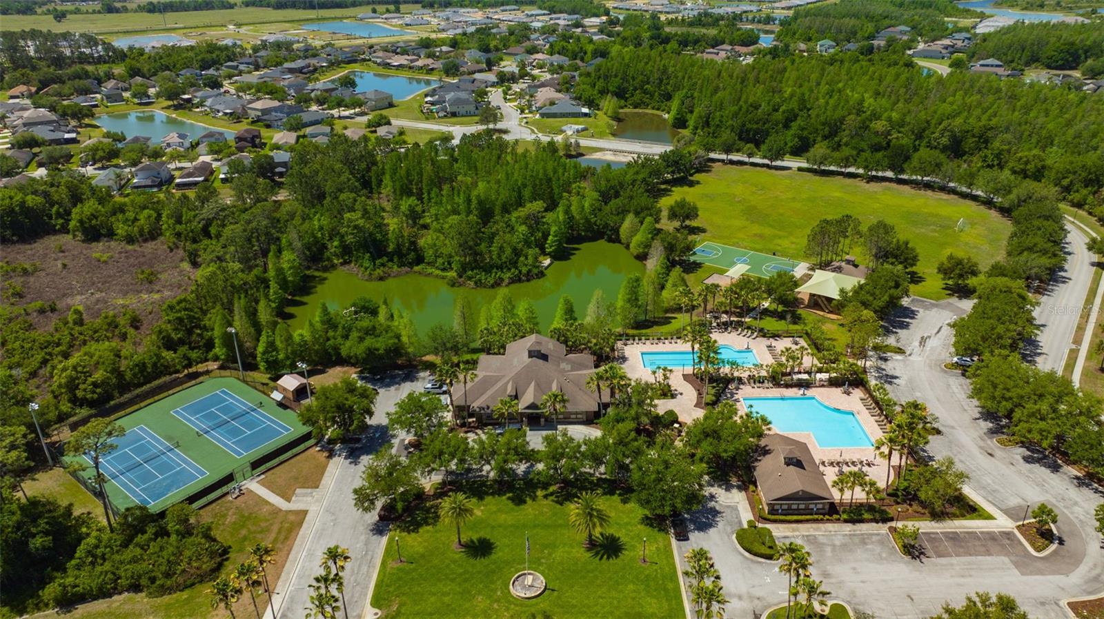 COUNTRY WALK INCREMENT F - - Residential