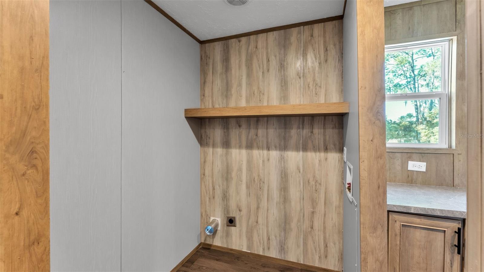 W F HALLAM & COS FARMING & TRUCKING LANDS - Residential