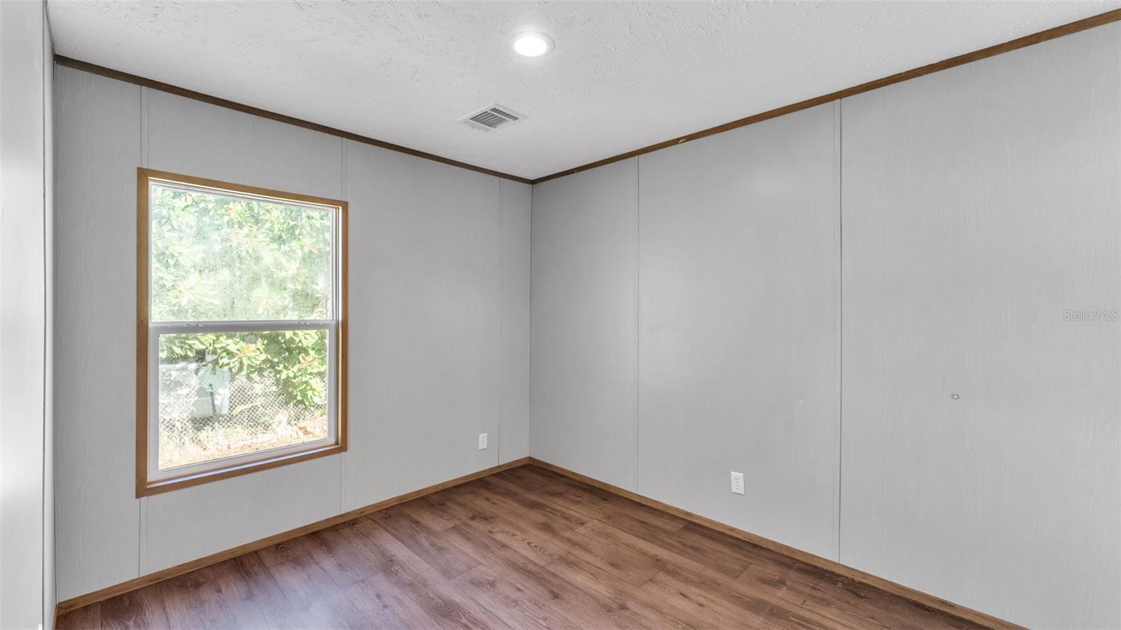 W F HALLAM & COS FARMING & TRUCKING LANDS - Residential