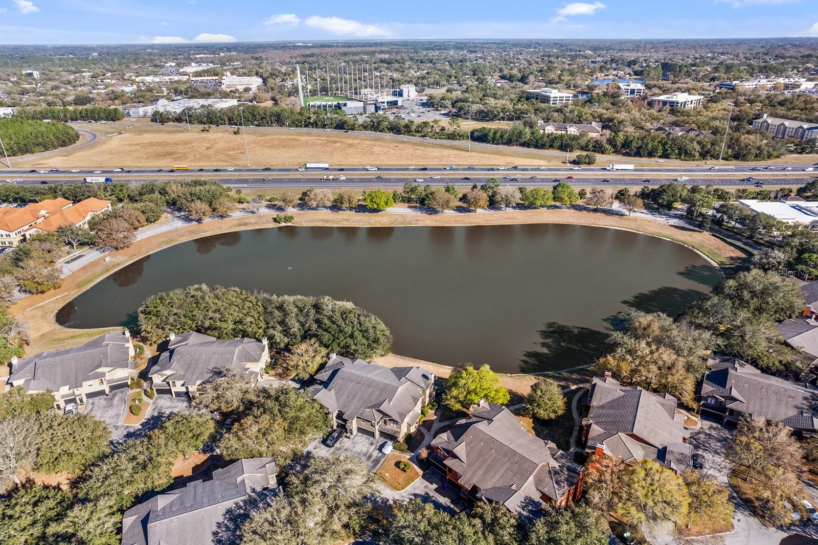 NOTTING HILL A CONDO - Residential