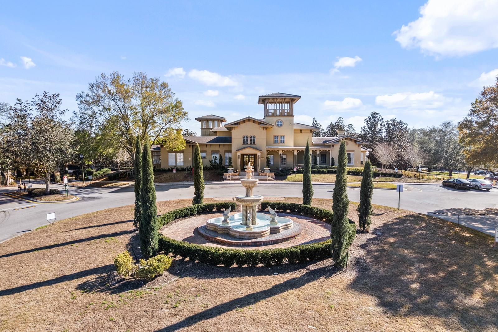 NOTTING HILL A CONDO - Residential