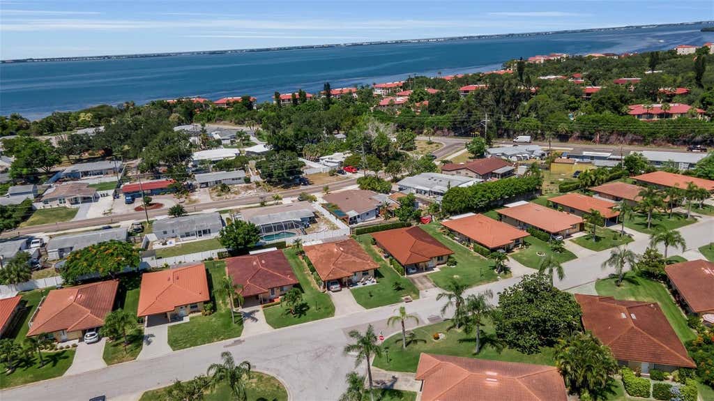 Photo of 3303 Florida Boulevard, Bradenton, FL 34207 (MLS # A4697090)