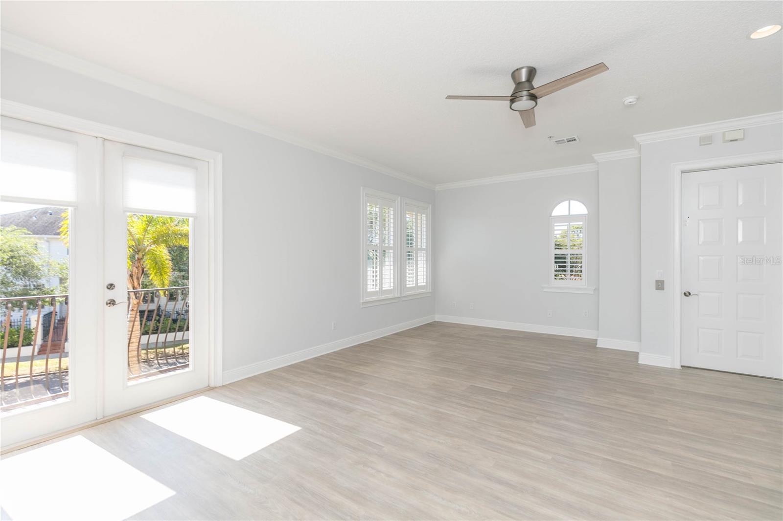73K | VILLA DEL MARE TOWNHOMES - Residential