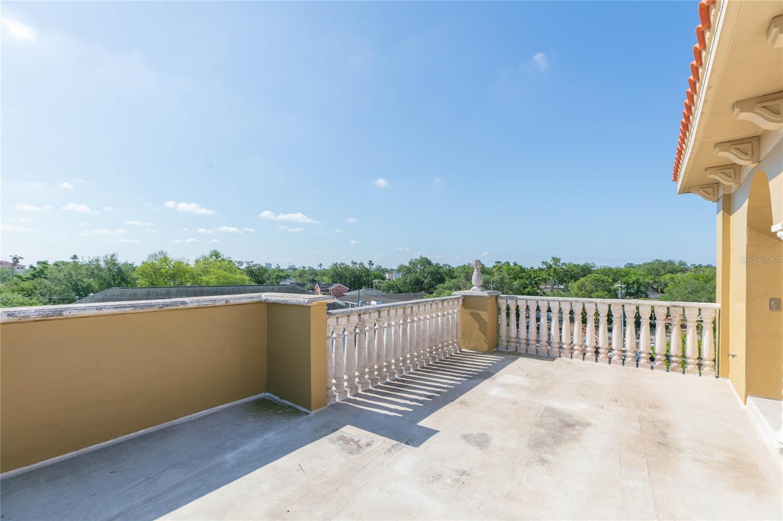 73K | VILLA DEL MARE TOWNHOMES - Residential