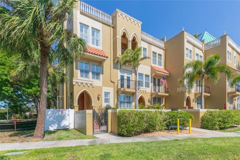 Photo of 114 E Davis Boulevard #13, Tampa, FL 33606 (MLS # TB8500751)