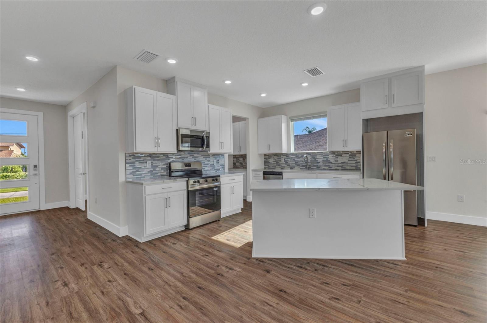 BOLANDER RIVERSIDE - Residential