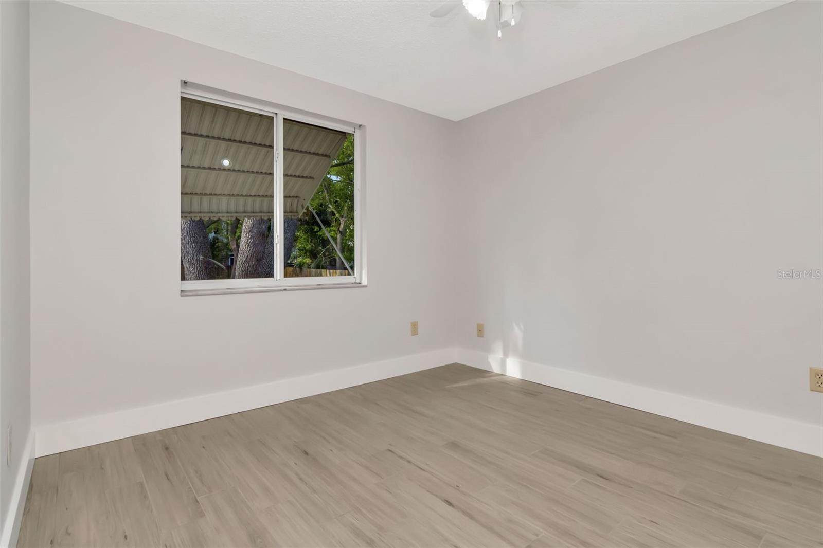 ROSLYN HEIGHTS - Residential Lease