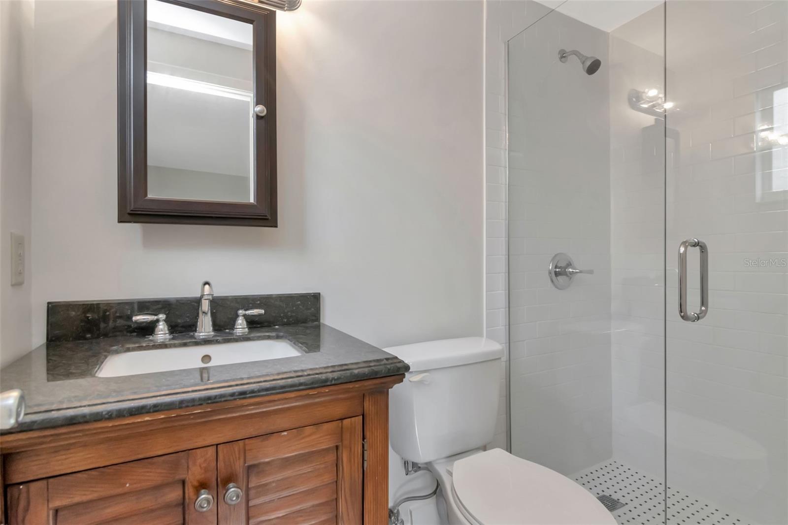 ROSLYN HEIGHTS - Residential Lease