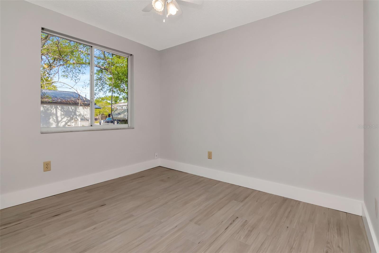 ROSLYN HEIGHTS - Residential Lease